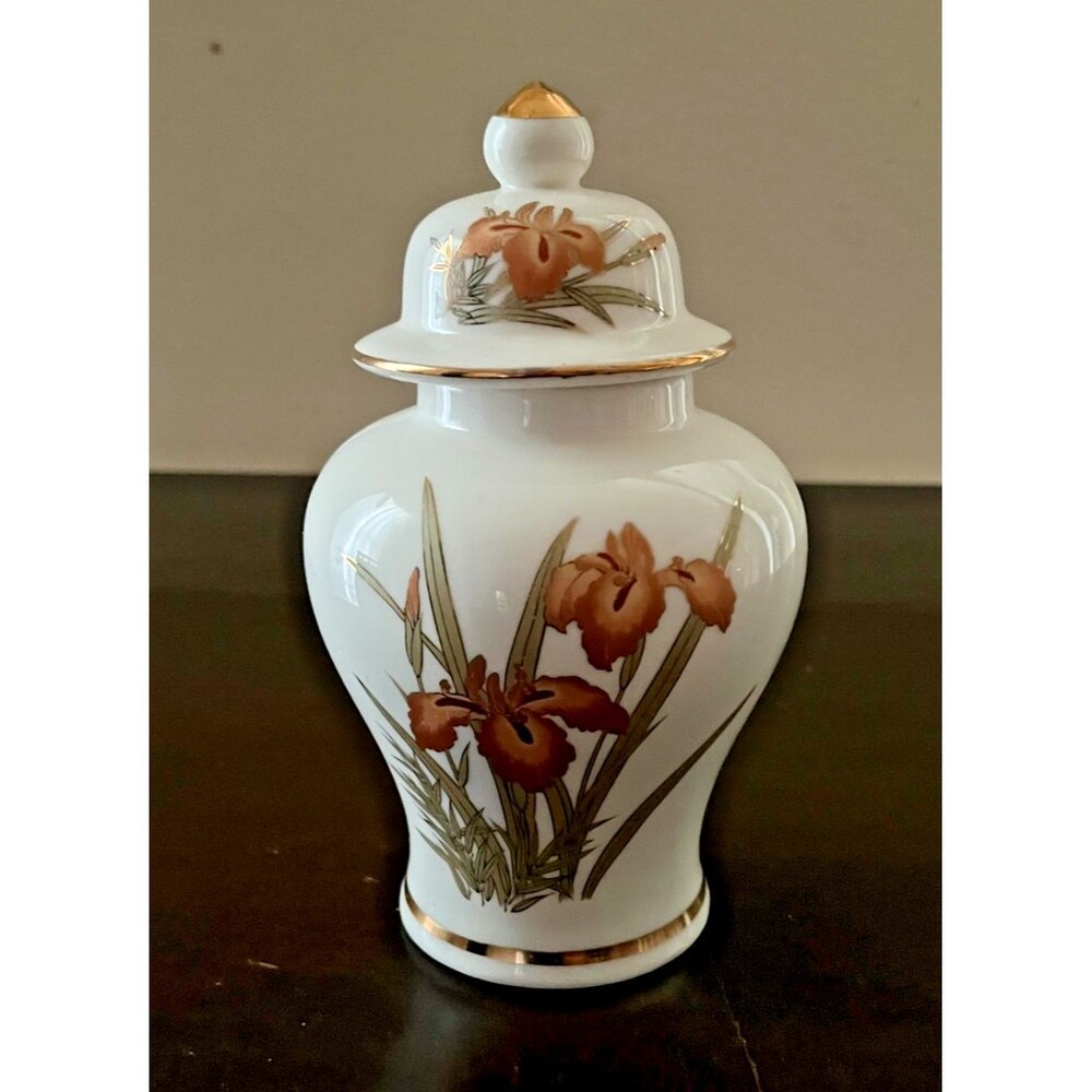 Vtg Fine China Japan Floral Iris Ginger Jar Urn Vase Cream Gold Gilt 8.5"
